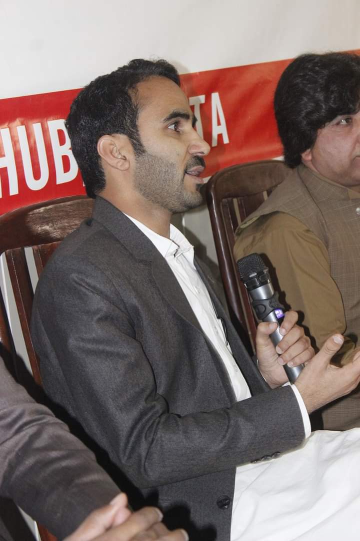 lkslibraryqta's tweet photo. Day 2
Interactive Session on Career Counseling by Prof Javed Baloch  Sarparah , AC Sariab @YasirDashti3 and Lecturer University of Balochistan Kanan Asif https://t.co/cunvHsha33