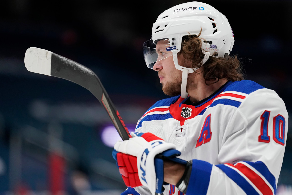 Artemi Panarin taking Rangers leave of absence after Russian hit piece