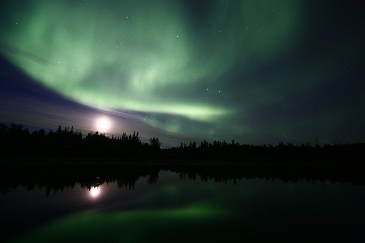 DAILY AURORA FLASHBACK
📷Photo Taken: 4th September 2007

-----------
#AuroraVillage20Years #VirtuallyYours #DestinationIndigenous #spectacularnwt #explorecanada 
----------