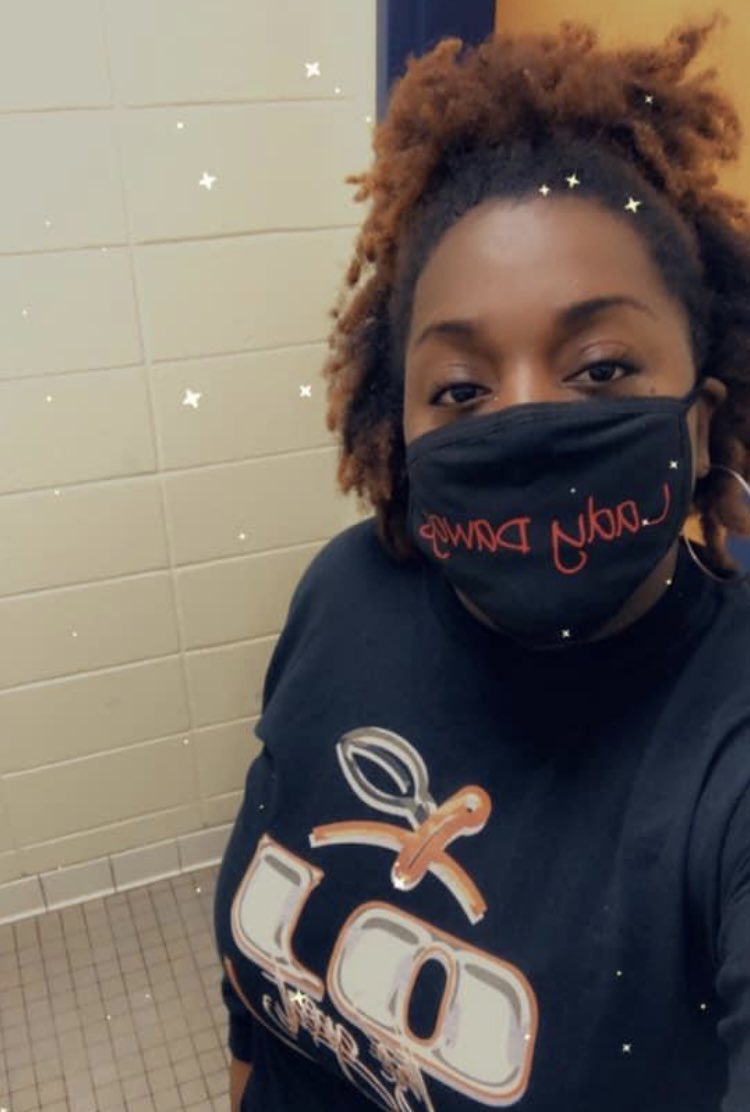 S/O To Ms Melody R. Walker over there in Toombs County For Purchasing Juice Wear🍊 Who Wants There's Next??