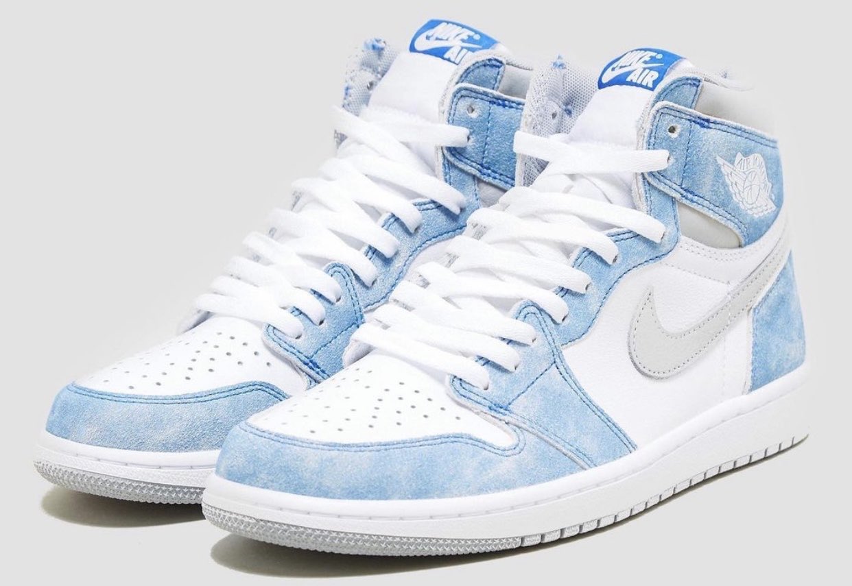 blue jordan 1 april 2021