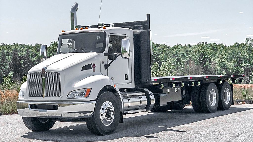 MHCKenworth's tweet photo. This 2021 #Kenworth #T370 flatbed has an Allison automatic transmission, 273" wheel base &amp; a PACCAR PX-9 engine. https://t.co/zZz7vXCjmw #trucksforsale https://t.co/ooAPkH7d9y