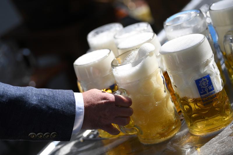 Reuters's tweet image. German brewers forced to throw away beer, seek state aid like pubs reut.rs/2ZE6auZ