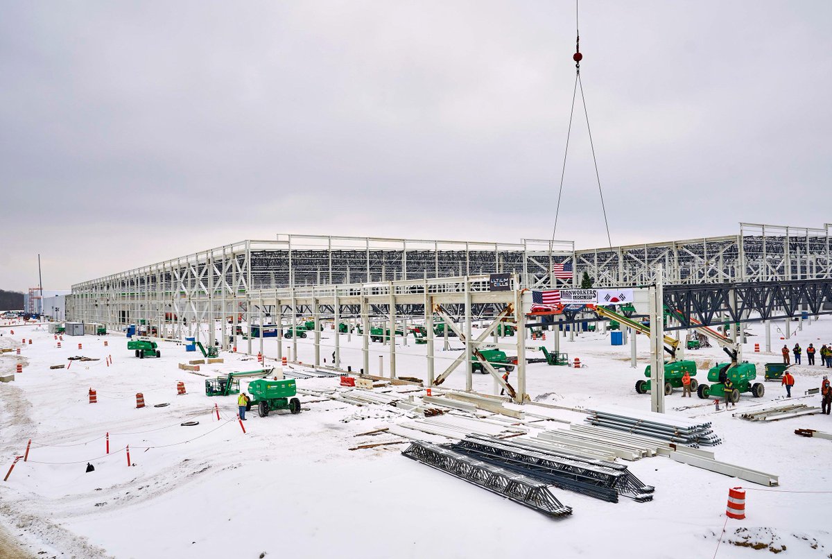 General Motors tweet media