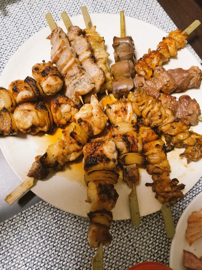 みんなの 炭火や 焼き鳥 テイクアウト 口コミ 評判 食べたいランチ 夜ごはんがきっと見つかる ナウティスイーツ みんなの 炭火や 焼き鳥 テイクアウト 口コミ 評判 食べたいランチ 夜ごはんがきっと見つかる ナウティスイーツ