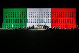 Amici e colleghi italiani, in questo triste giorno Vi sono vicino.