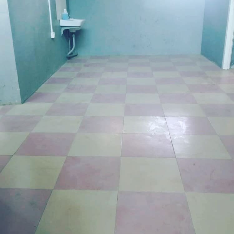 edmundduodu's tweet photo. Akim Achiase Labour Ward rehabilitation taking shape #kindredmonth #VodafoneGhanaFoundation #dmacfoundation https://t.co/vpXtFkL37m
