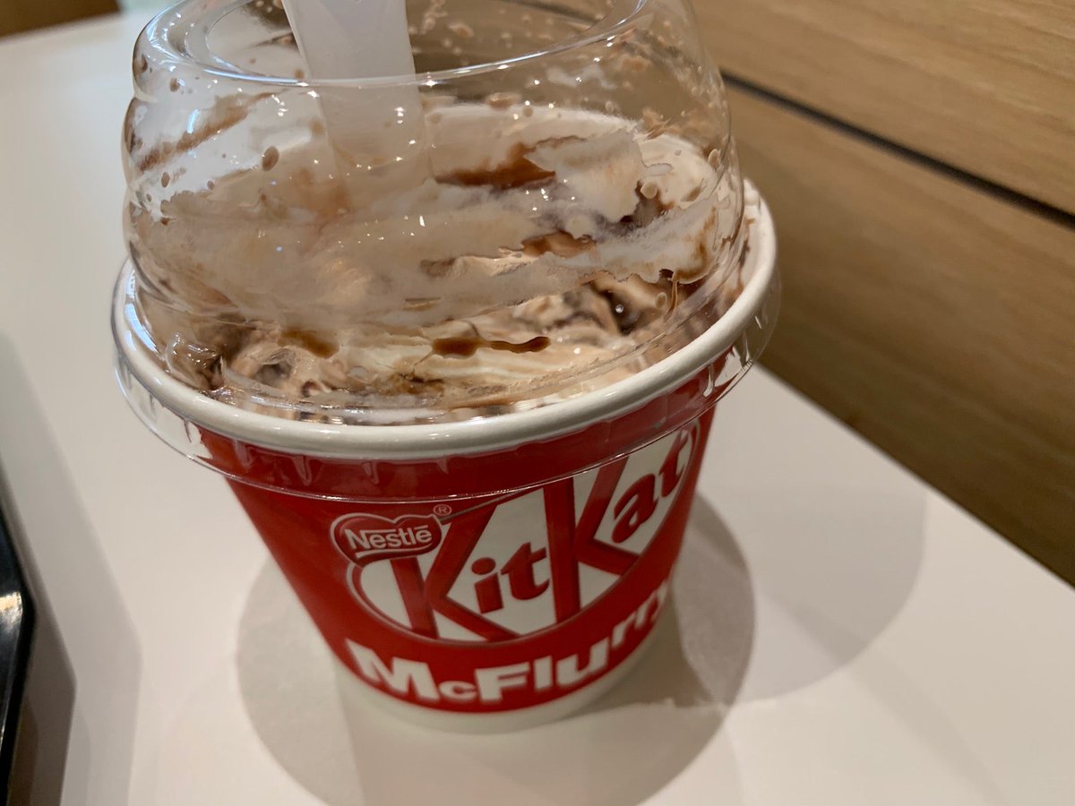 リジス Di Twitter マックにて マックスルーリーキットカット マクドナルド イオン高松店 Mcdonaldsjapan In 高松市 香川県 T Co Qamuptqxt7