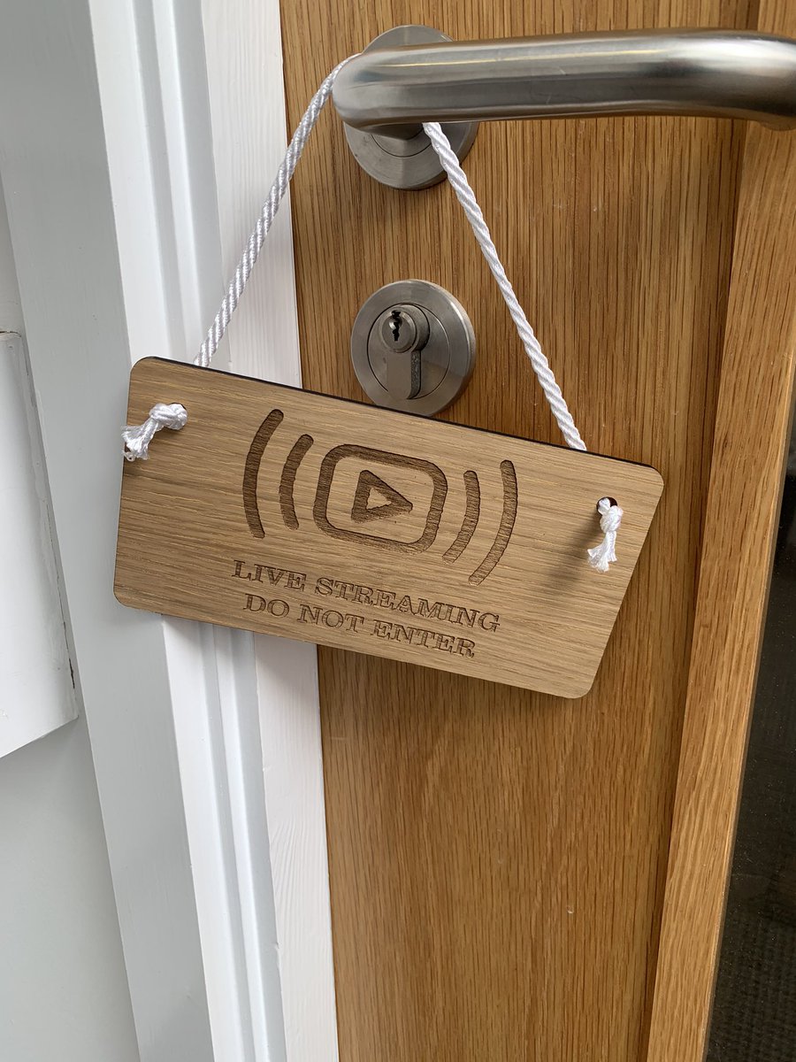 kentcatchpole's tweet photo. A nice surprise from @MinsterMaths today for my office door! It beats the scraps of paper I kept taping to my window. Thanks Joelle! #teacher5aday #remoteteaching https://t.co/ntSEYRxWRL