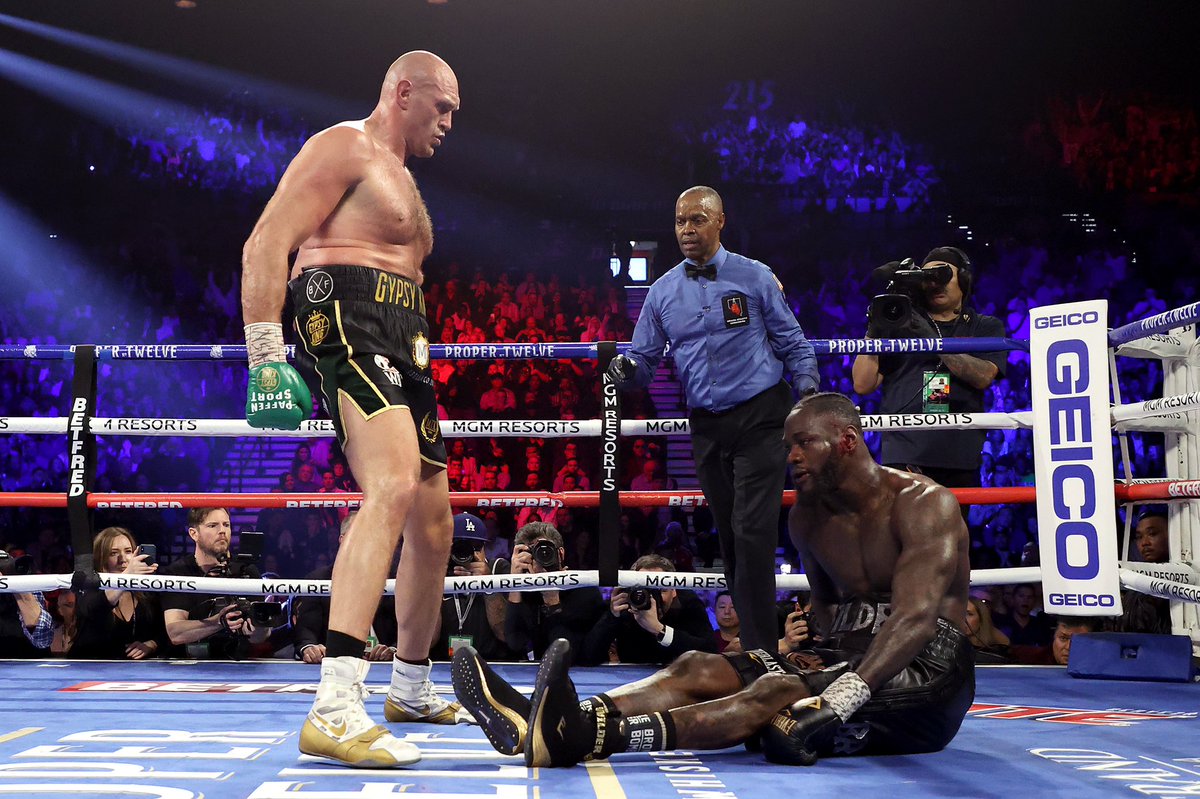 #OTD last year, @gypsyking101 returned to his throne 👑
-
A stunning performance to settle the score with Deontay Wilder and become WBC Heavyweight Champion of the World 🏆
-
One of sport's greatest ever comebacks 🔥
-
#TysonFury #GypsyKing #FuryWilder2