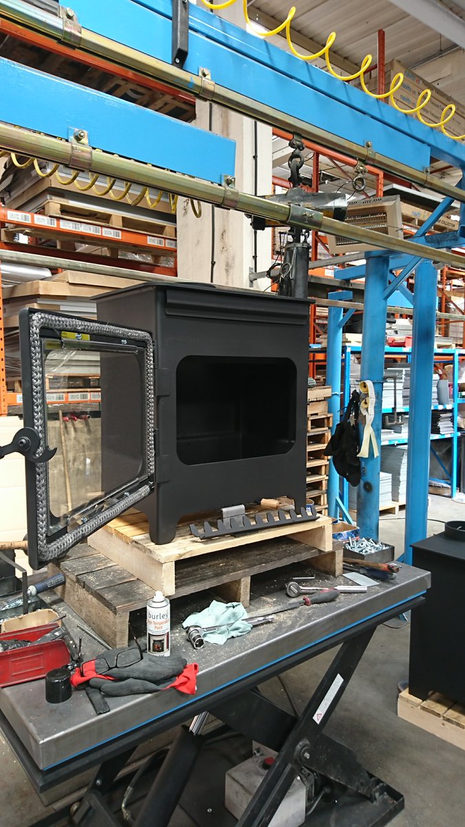 burleyfires's tweet photo. It's another #MakerMonday &amp; we're busy #manufacturing our wood-burning stoves. Our stoves are made with pride in #Rutland. Better than EcoDesign 2022 or any other mark as they are A+ energy rated EcoElite. Keep warmer for less this winter. Please don't forget to #shoplocal #ukmfg https://t.co/XmOtcPX7nW