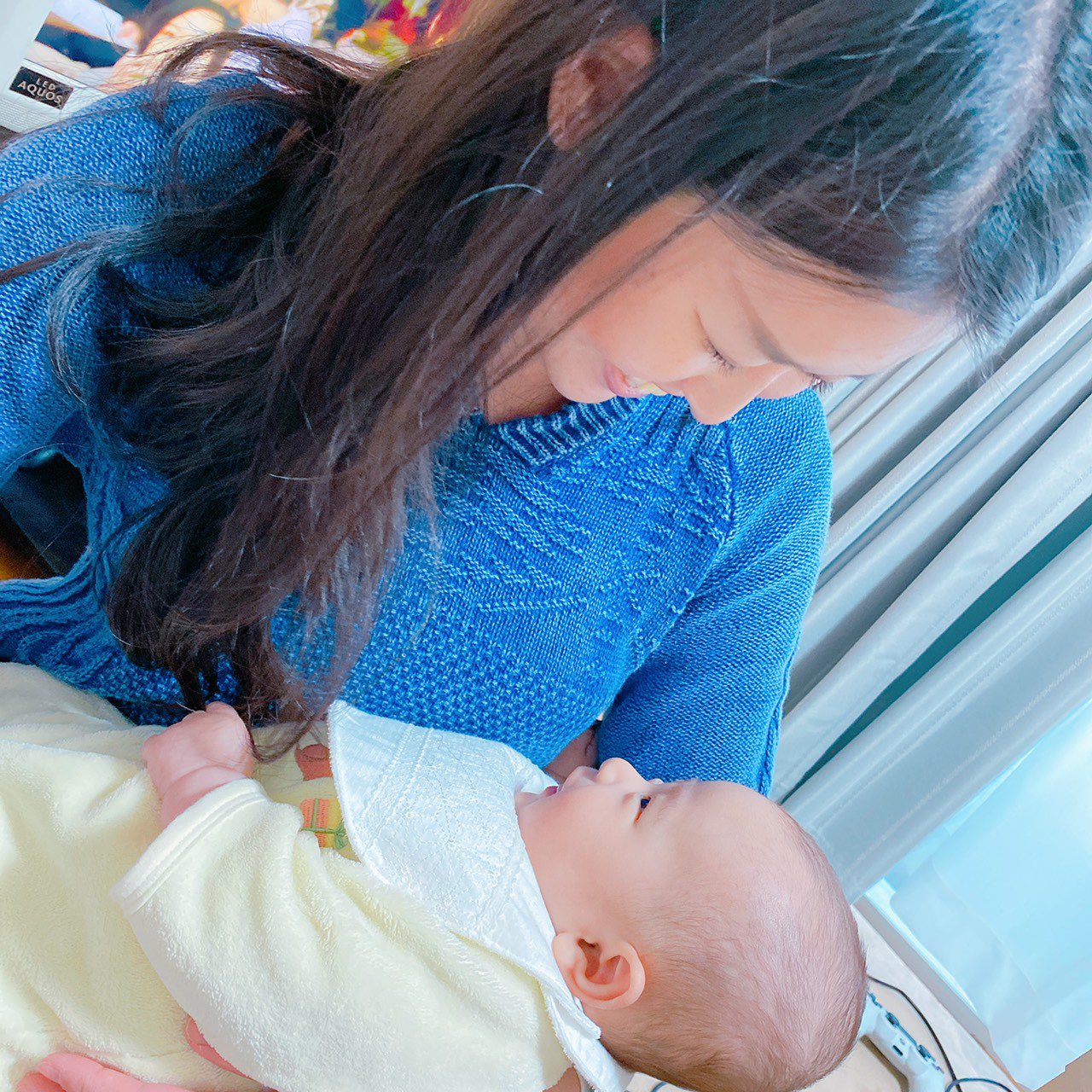 三浦亜珠海 俳優の先輩にお子さんが産まれたとの事で 遊びに行かせて頂きました めちゃくちゃ可愛いかった 赤ちゃん 可愛い 生後3ヶ月 T Co Flzwdrk87v Twitter