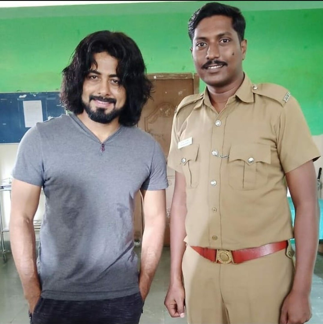 SimplyMe_Offl's tweet photo. #Bagavan 🔥🔥

@Aariarujunan ❣️

#Aari #AariArjunan #AariArujunan #AariFans #AariArmy #Aarians https://t.co/0JkHdGnIXE