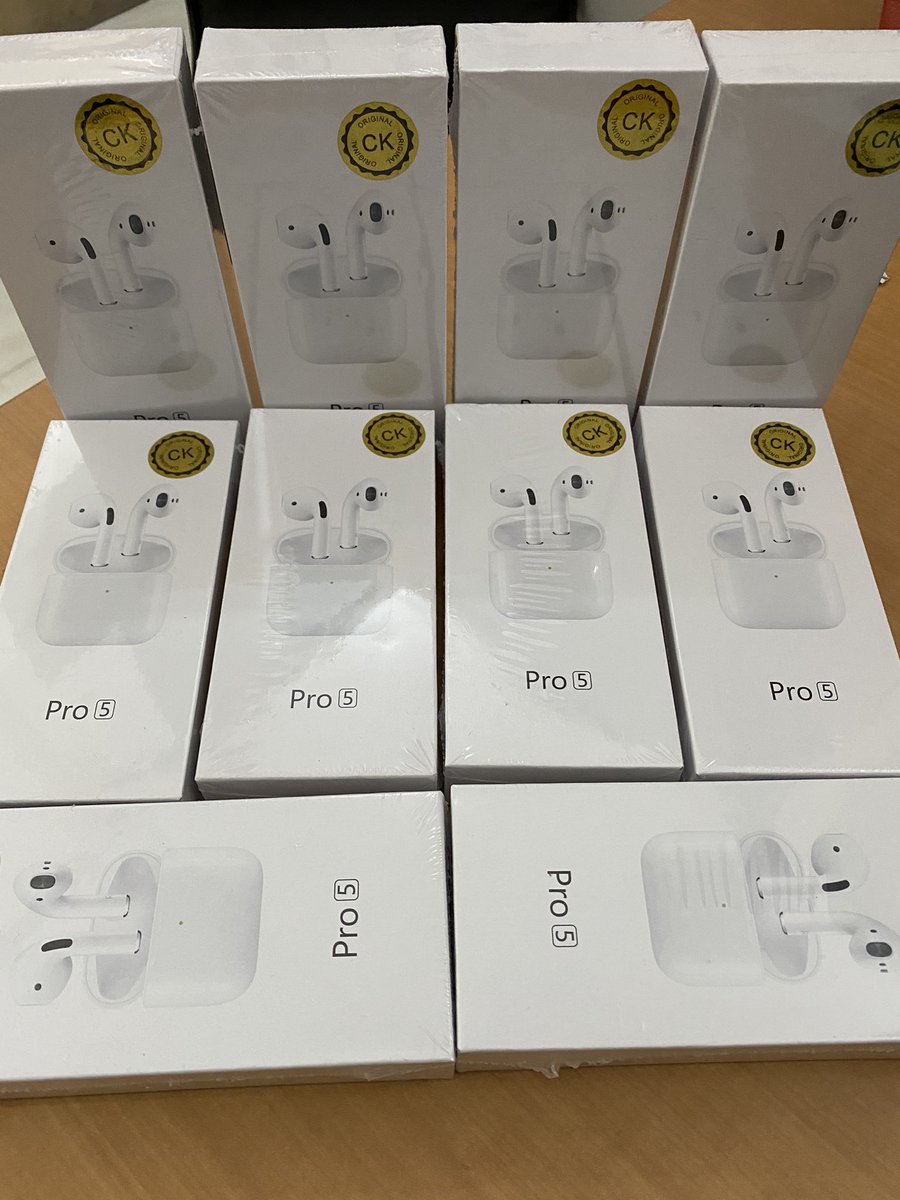dakar_store's tweet photo. AirPod Pro 5 dispo dispo à 15.000f
☎️ 775042539 https://t.co/yTG7jBCuuQ