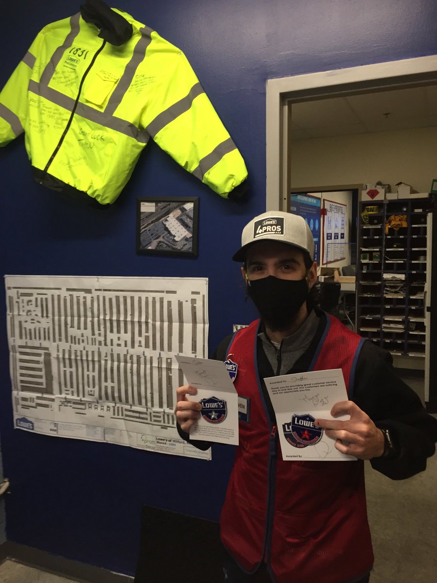 1889Lowes's tweet photo. Best store in the land. Milford 1889. Steven getting the badge and then getting a silver for all he does for the team. Great leader. Thanks for putting the company first. Enjoy that 50. @Bracken73P @SanjaPHopper #R18SpringHiring #District1287 https://t.co/IXH6a7WHhJ