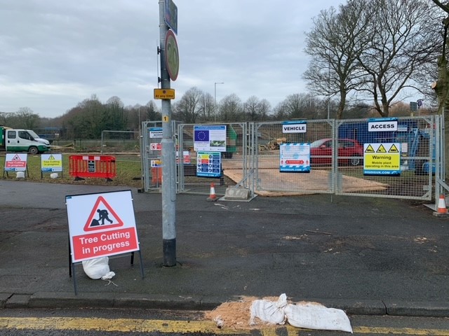 EnvAgencyNW's tweet photo. Tree maintenance work continues along #Broadgate to protect the current #flood defences in the area. This is being carried out for the Environment Agency and #Preston City Council by local contractors.

Find out more on the scheme: https://t.co/y1EkzOHvp7 https://t.co/7wuUUeiT9o