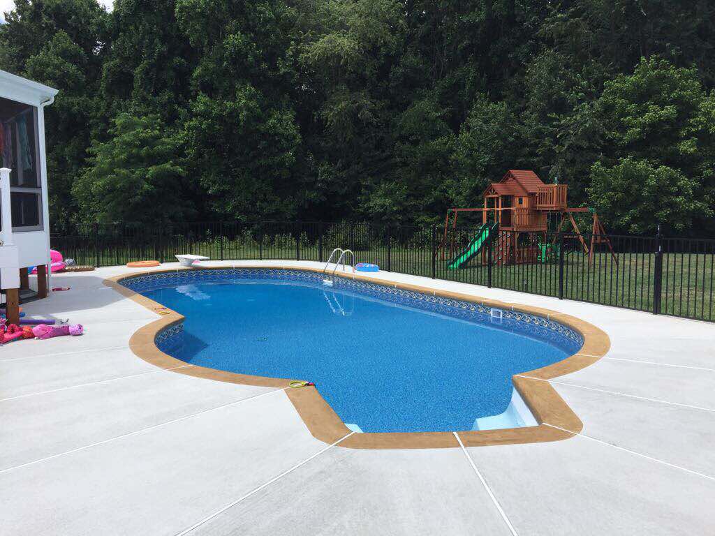 subcommpools's tweet image. Swimming Pool, Season 2021 - mailchi.mp/22a129025451/s…