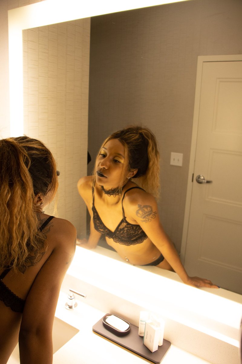 ModelgurlA's tweet photo. Photoshoot ready https://t.co/MWWb82M85j