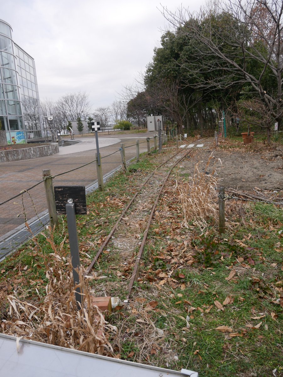 大町パルク メタウォーター下水道科学館あいち 愛知県下水道科学館 ビオトープ内に敷設されている軌間381mmミニ鉄道 月に2回の公開日のみ見学することができます