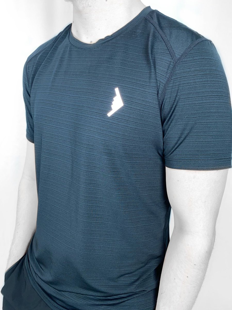 New activewear collection over on stealthappareluk.com (@stealth_apparel_uk Instagram) grateful if you can go follow and share 🚀 🌝