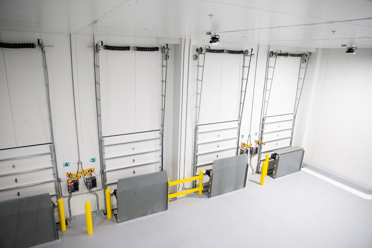 DadeService's tweet image. When one door closes, let&apos;s just say, we got options.  
.
.
.
#designbuildconstruction #ripeningrooms #ripeningroomconstruction #coldstorageconstruction #loadingdocks #coldstorage #dadeservice