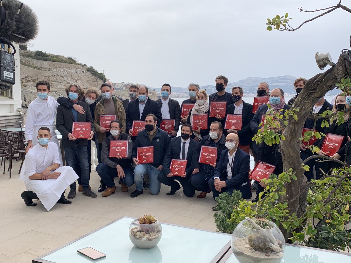 bremond (@isabellebremond) on Twitter photo Remise des plaques Michelin aux chefs étoilés de Provence <a href="/GeraldPassedat/">Gérald Passedat</a> #marseille #provence <a href="/myprovencepro/">Provence Tourisme</a> Alexandre Vazquez Remise des plaques Michelin aux chefs étoilés de Provence <a href="/GeraldPassedat/">Gérald Passedat</a> #marseille #provence <a href="/myprovencepro/">Provence Tourisme</a> Alexandre Vazquez