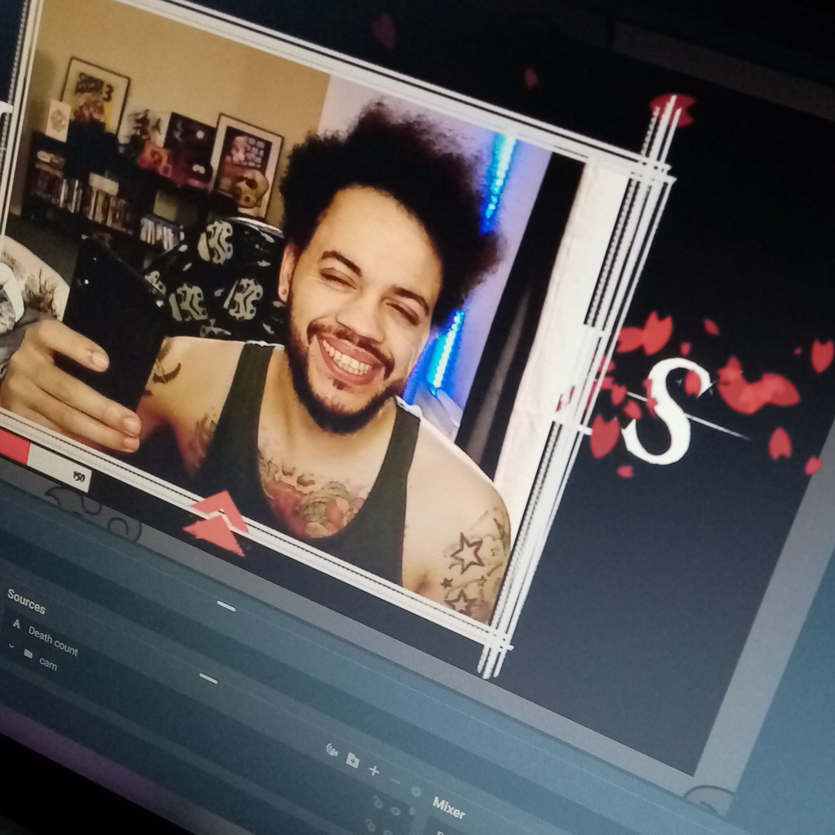 Roguelike_Mike's tweet image. Will be live with more Dark souls at 2.30pm GMT! Come hang out with me and my awesome community 🖤 let&apos;s see how long this smile lasts 😅

Twitch.tv/uchihamike