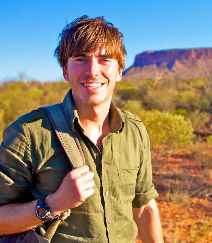 <a href="/simon_reeve/">Simon Reeve</a> loves a walk. "It's what I do when I'm finding things a bit of a struggle; I start walking and the answers start to come.  That's a fantastic reason to sign up for WaterAid’s #WalkforWater challenge this March."

You heard Simon! Sign up now bit.ly/3si2MCa