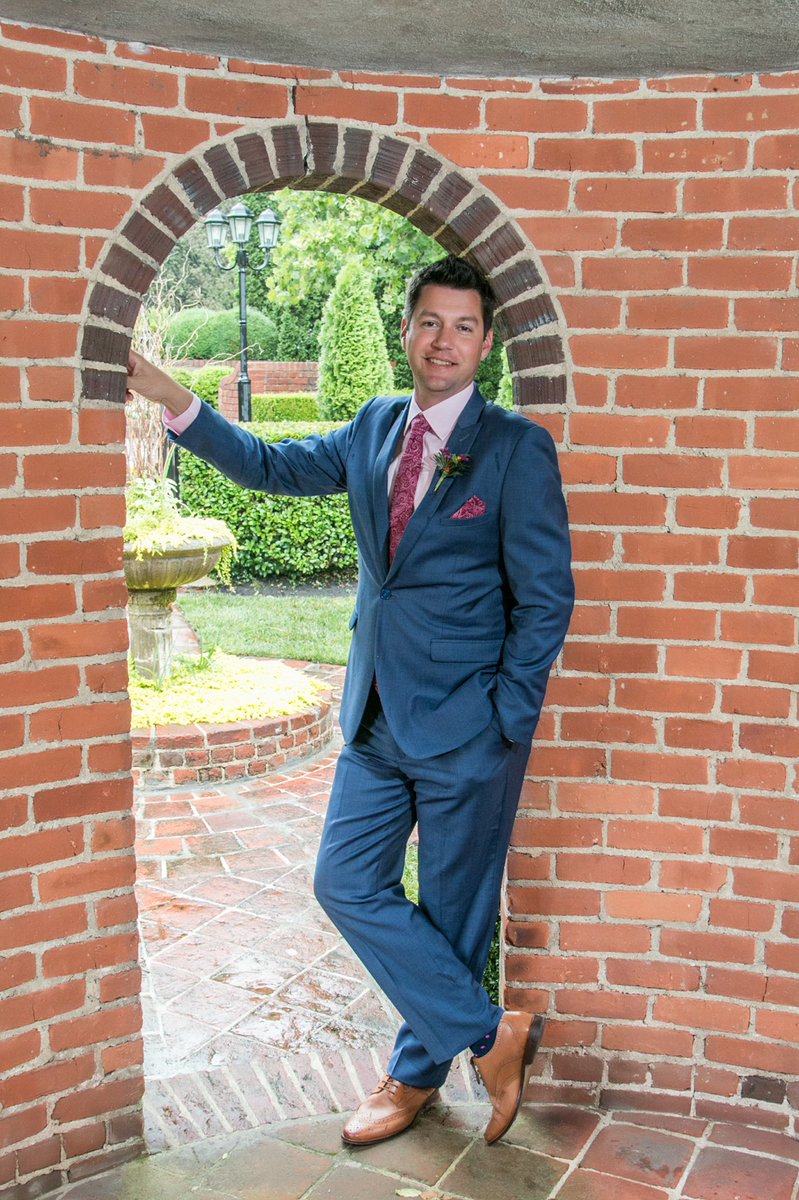 We love our brides but want to spotlight this sharp dresses groom this week.  Love the tie and pocket square with his dapper suit!

#hfweddings #trueloveinpictures #intimateweddings #rva #richmondweddings #rvaweddings #virginiaweddingphotographer