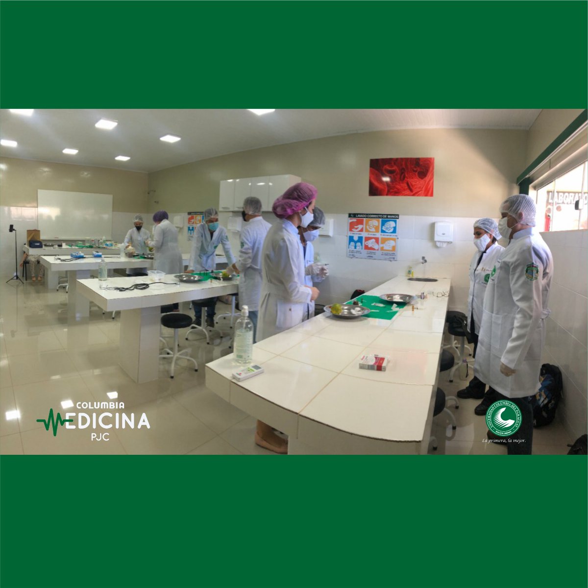 ColumbiaMedPY's tweet photo. Clase práctica de Introducción a procederes básicos en salud. 👩‍⚕️👨🏼‍⚕️✅ Ha sido una maravillosa experiencia para nuestros estudiantes.
#SoyMedColumbia #SouMedColumbia  #Medicina #medicinaporamor #medicina2021 #estudantesdemedicina  #medicinanoparaguai #medicinanafronteira https://t.co/L4Q6I9Nhlp