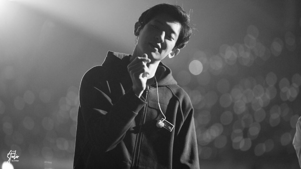 always 🤍

#9yearswithCHANYEOL 
#찬열아_아직도_난_기억나