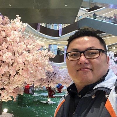 #NewProfilePic (新個人資料照片)