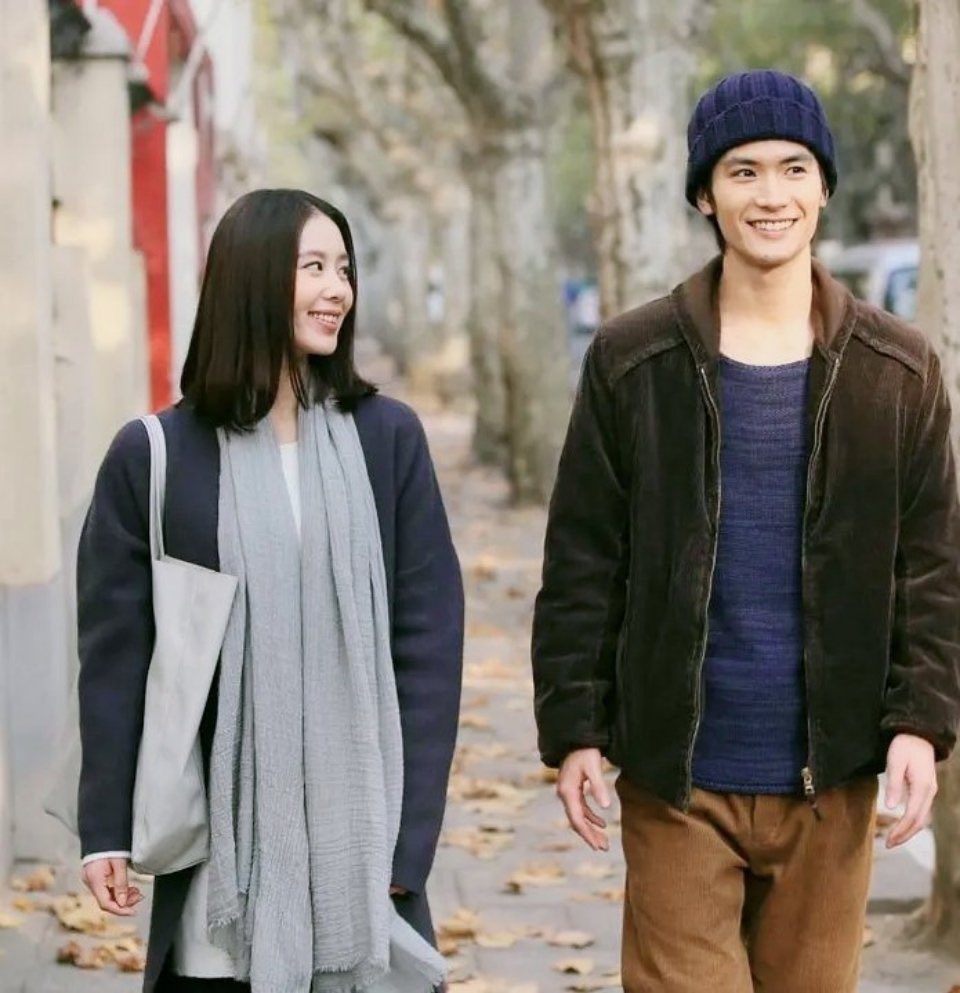 レア !! ☆ 三浦春馬 ＆リウ・シーシー 主演 / 映画『真夜中の五分前