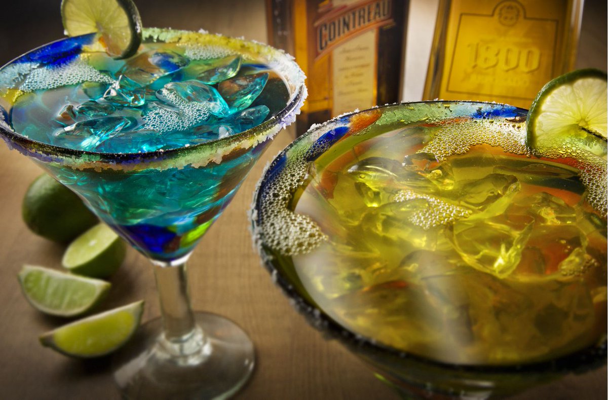 manuelsaz's tweet photo. It's Margarita Day!! 🍹 - https://t.co/B7ApJStRDH https://t.co/hdkK3ASKFP