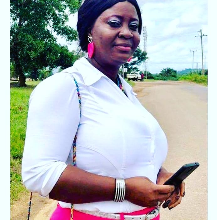SheWRITESSheLE1's tweet photo. Congratulations to professional Female  Women in the Media and Leaders graduating from the University of Liberia, today. 
Mercy Laykpane Kpaingbay
Rita Jlogbe
Chantal Sarah Washington Wisseh
Joyce Kollie
Olive Stevenson and all
We heart you all, Female Journalists and Leaders. https://t.co/1pgAE4pSjO