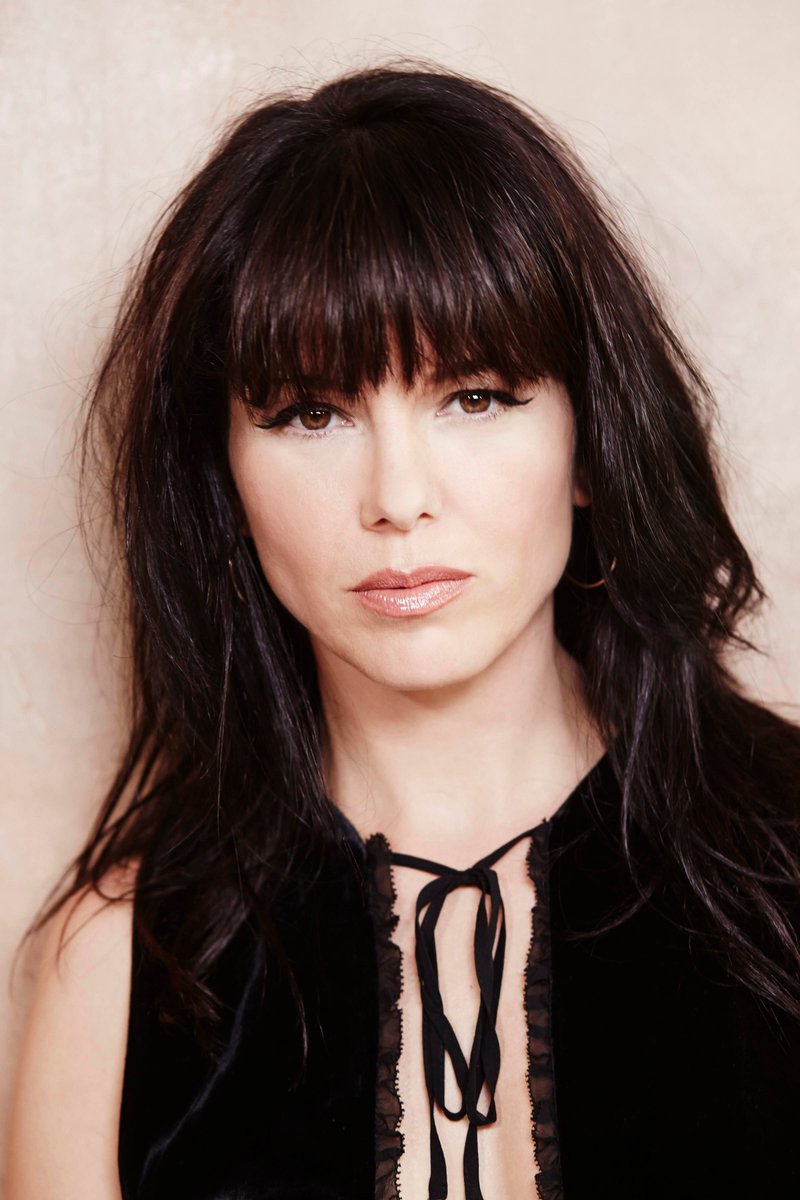 Seachtain na Gaeilge le Energia (@snagaeilge) on Twitter photo Seo agaibh ambasadóirí #SnaG21
Meet our ambassadors for Seachtain na Gaeilge le Energia 2021
An t-amhránaí <a href="/ImeldaOfficial/">Imelda May</a> , captaen iomána <a href="/LimerickCLG/">Limerick GAA</a> <a href="/DecHannon/">Declan Hannon</a> & láithreoir <a href="/rte/">RTÉ</a> <a href="/BlathnaidT/">BlathnaidT</a> Seo agaibh ambasadóirí #SnaG21
Meet our ambassadors for Seachtain na Gaeilge le Energia 2021
An t-amhránaí <a href="/ImeldaOfficial/">Imelda May</a> , captaen iomána <a href="/LimerickCLG/">Limerick GAA</a> <a href="/DecHannon/">Declan Hannon</a> & láithreoir <a href="/rte/">RTÉ</a> <a href="/BlathnaidT/">BlathnaidT</a>