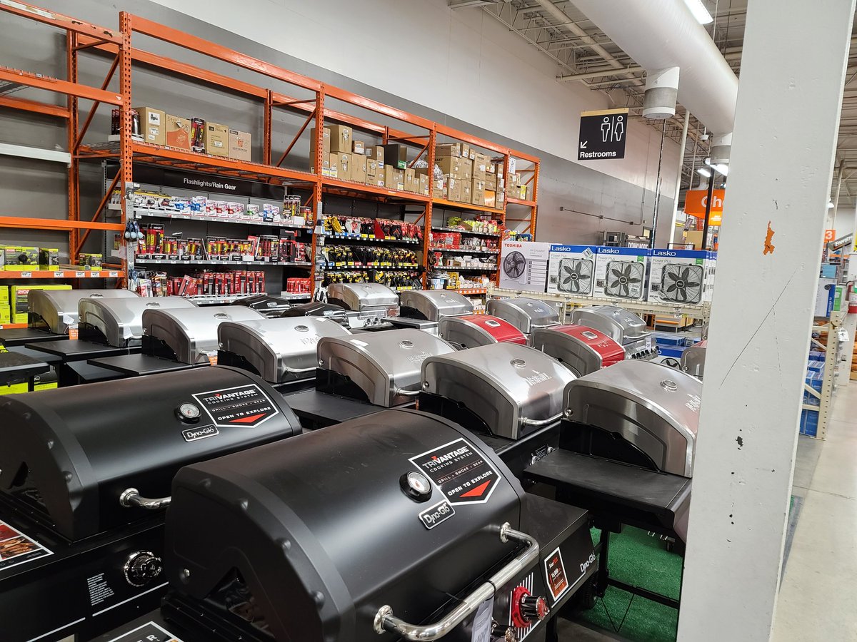 It's almost 40° today, whose ready to grill??? #grillseason #THD2104 #BUILTFORSPEED <a href="/aberg2121/">Andy Berglund</a> @JonathanAAlani1 <a href="/jordanolsen0288/">Jordan Olsen</a>