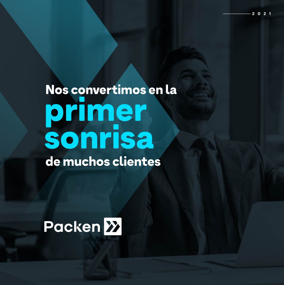 packencolombia's tweet photo. Conectando la necesidad de carga y transporte de mercancía de muchas empresas con transportistas al alcance de un click.
Hemos logrado transformar y llevar muchos negocios a otro nivel.
#Packen #somospacken #mensajeríaurbana #transportedemercancía #cargademercancía https://t.co/7FZm9Q8z6z