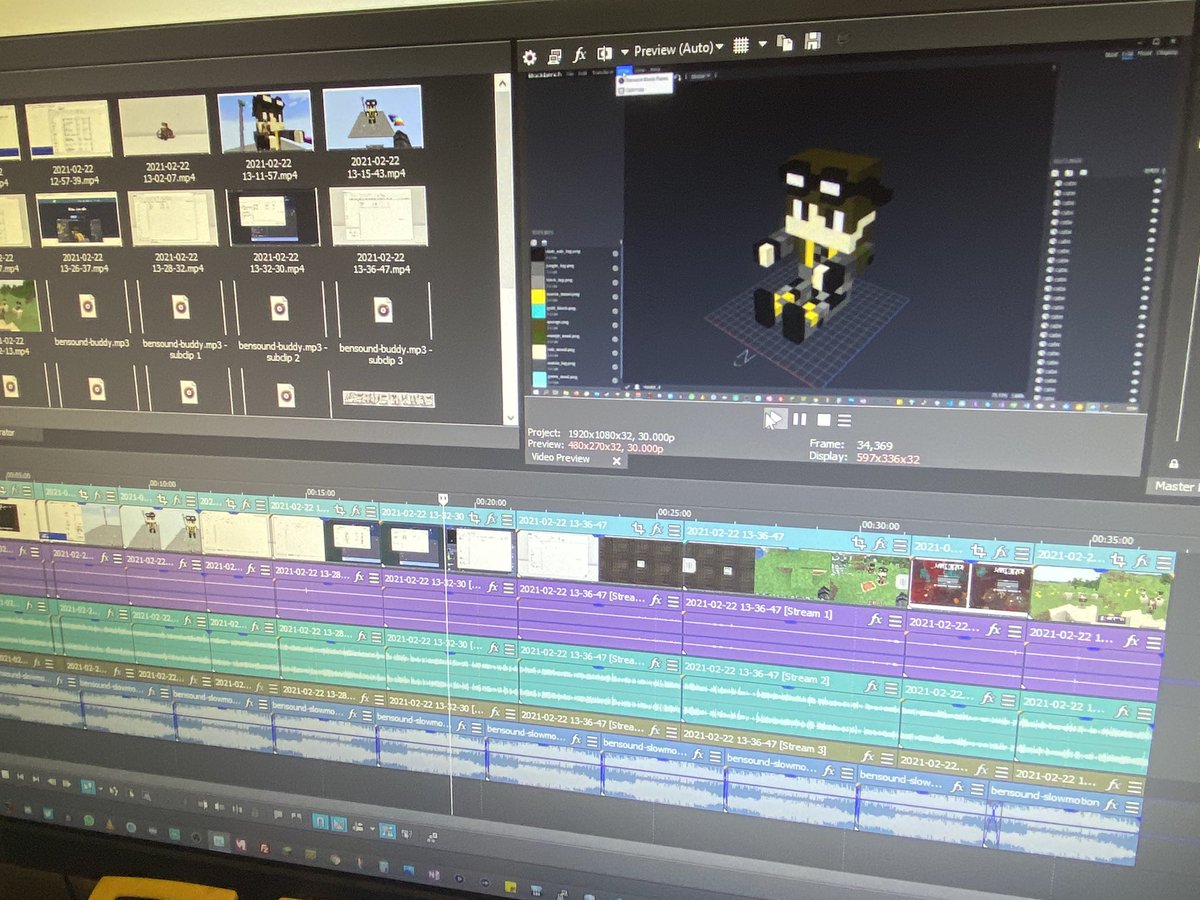 phoenix_halo's tweet photo. Calling all #Minecrafters watch this space!! @monpjc has just finished his how to tutorial on 3D models in #minecraft they are awesome I’ve just done my character ⛏😁 https://t.co/wy1tP5he5Q