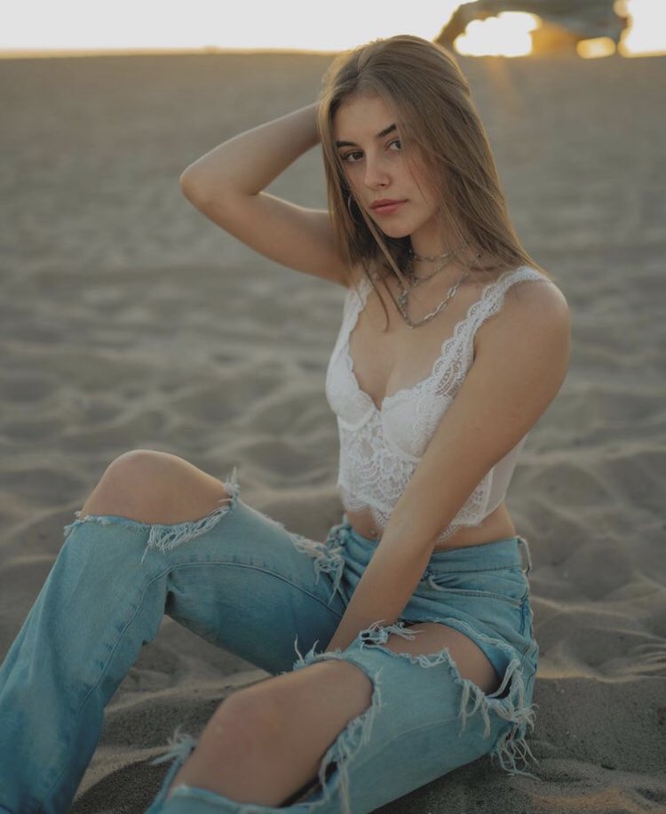 wreasleyr's tweet image. ⠀⠀­­⠀ ⠀𓆤 • ━┉ 𝐀𝗹𝘁𝗲𝗿𝗻𝗮𝘁𝗶𝘃𝗲 壞 𝐒𝗵𝗮𝗽𝗲 
⠀⠀­­⠀ 𝗍𝗁ı𝗌 ı𝗌 𝗁ⱺɯ ❪ 𝗍o 𝖻e α 𝗵𝗲𝗮𝗿𝘁𝖻𝗋𝖾α𝗄𝖾𝗋