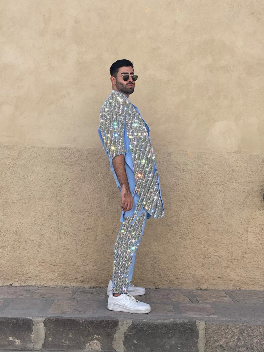 DavidSilva_mx's tweet photo. ✨SHINE✨ SHINE ✨SHINE✨This mood for the rest of the year. #TotalLook baby blue disponible. #DavidSilvaMX https://t.co/C2XGbwXYDP
