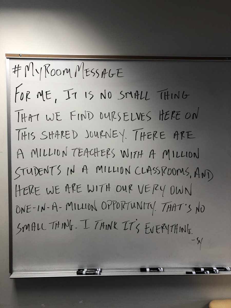 MonteSyrie's tweet photo. #MyRoomMessage https://t.co/PbNEJr9vU7