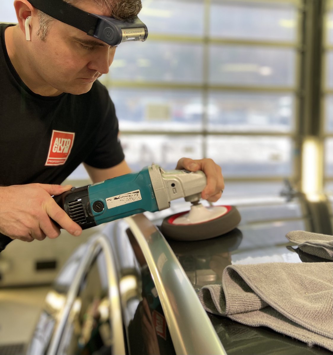 AutoglymN's tweet photo. Team @autoglym hard @ work ✅ https://t.co/9VQ0B2G7b2