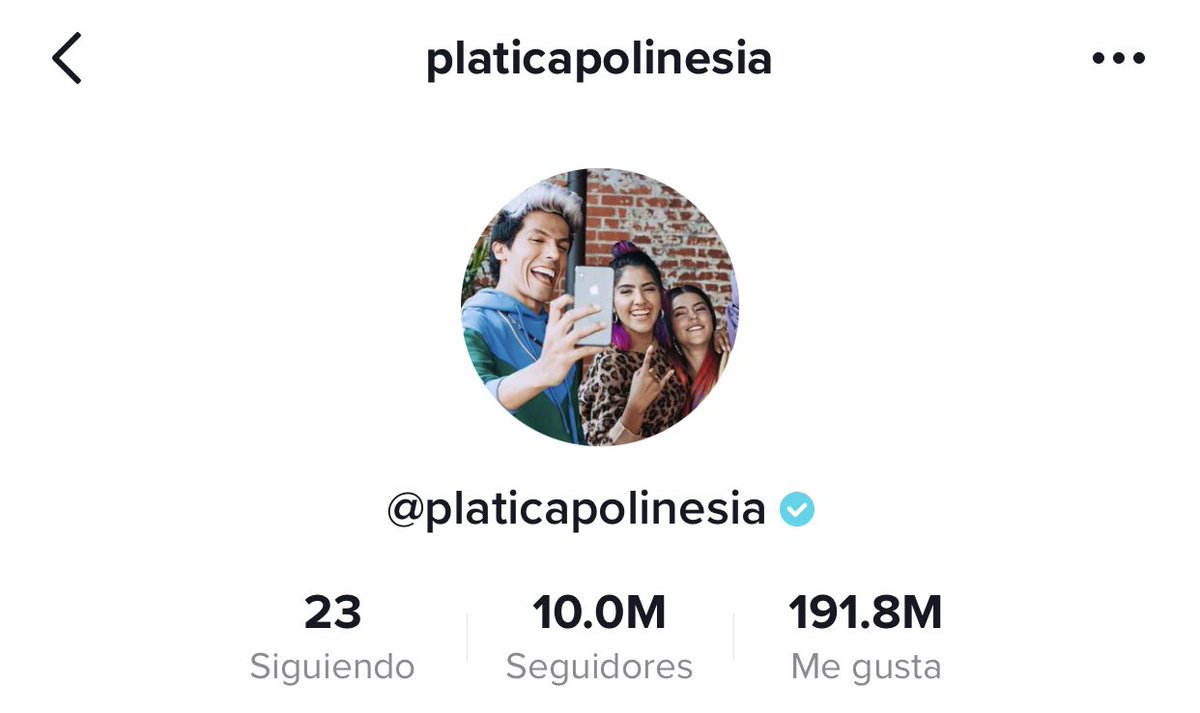 PlaticaPolinesi's tweet photo. Despertamos con una gran noticia! Ya somos 10 MILLONES en TikTok!! 🥳, https://t.co/9VtFrkOj2T