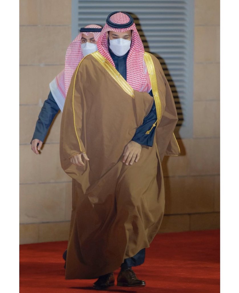 مطالع الـعــز في  وجهـه و نـور الفلاح
و تحقيق الآمال والهمه و امان الوطن

 #محمد_بن_سلمان_في_كاس_السعوديه