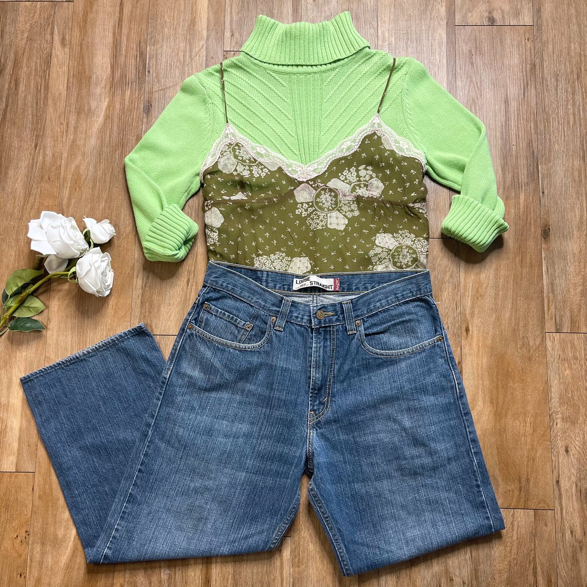 PopsikleShop's tweet image. Hand selecting all our thrifted wear so you don’t have to! ❤️🧚🏽‍♂️⭐️🌈♻️🌻 #handpickedvintage #creativestyles #creativelifestyle #uniquewear