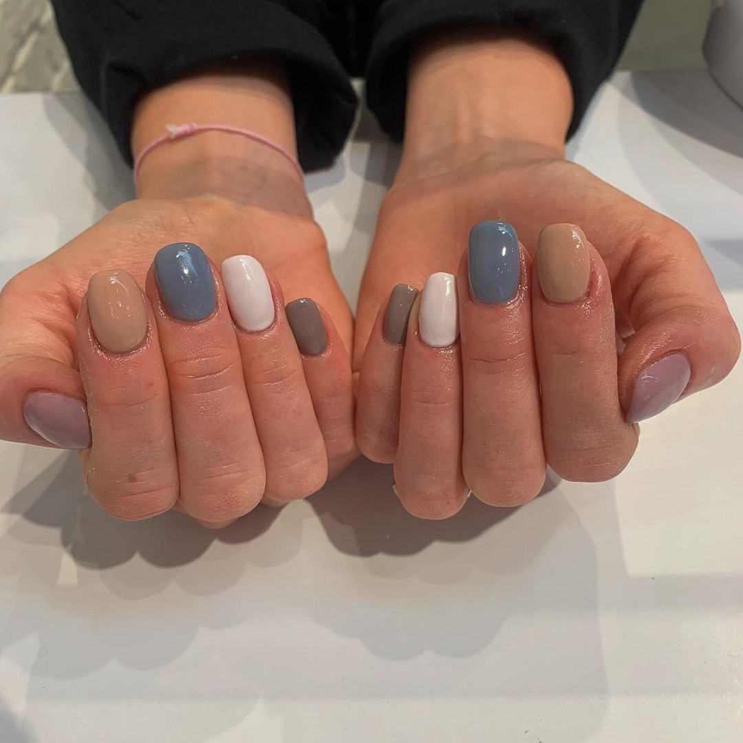 💅Can't decide on one colour - have them all!💅

Book your appointment today - Link in BIO 🔗

#Nailsofinstagram #nails #manicure #Primark #Primarknails #Primarkbeauty