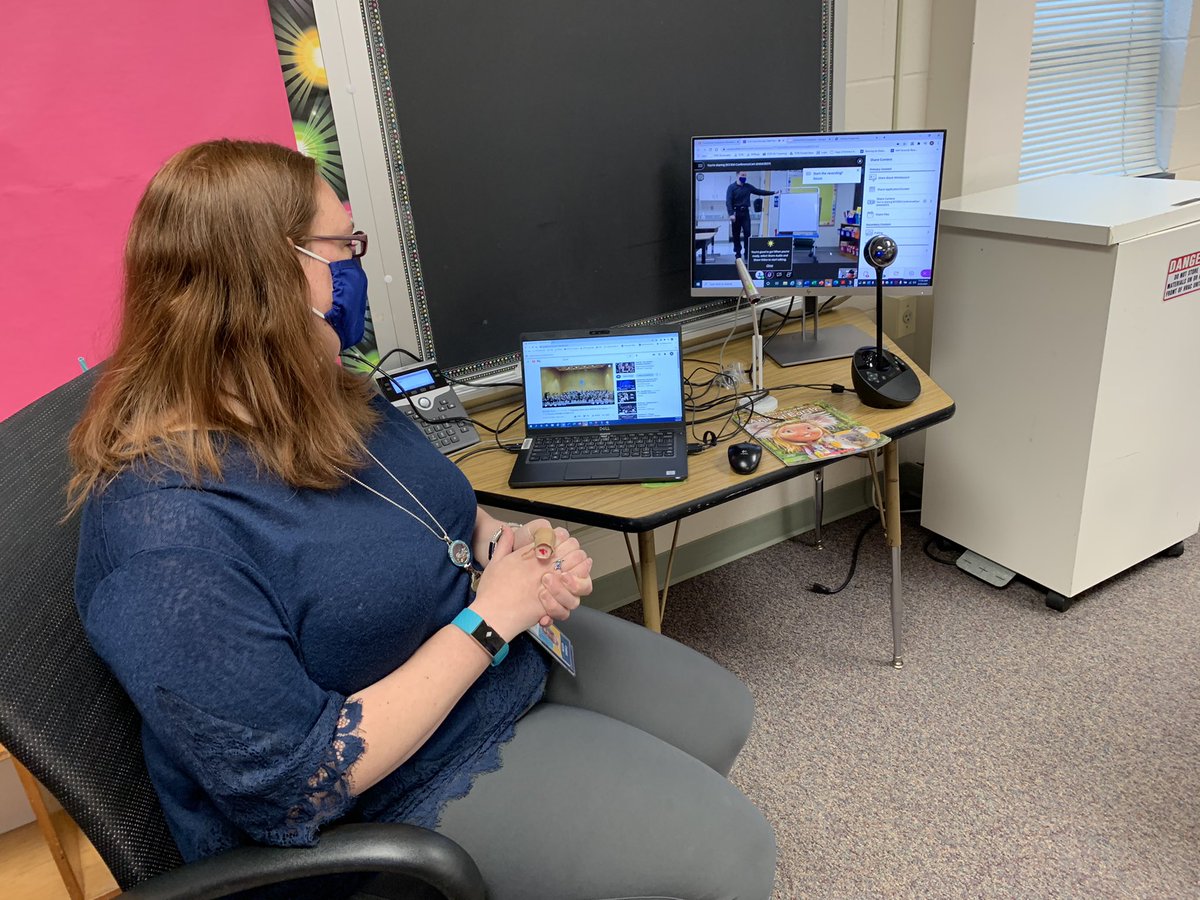 Principal_TimS's tweet photo. Fort Hunt teachers getting ready for concurrent instruction!  Staff participated in a simulation to experience in person and virtual instruction. https://t.co/LP9qs1PBAl