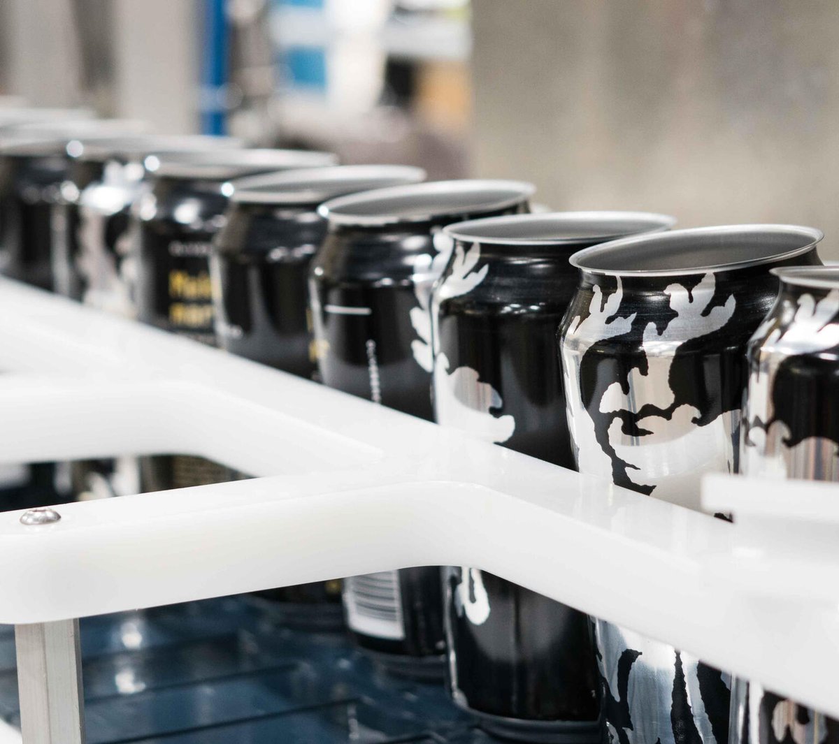 One of the major factors behind how quickly vacuum packed or other packaged foods become perishable is the level of oxygen inside the package which can cause decay. We can help you monitor those levels. Read more: lnkd.in/dYWQwQh