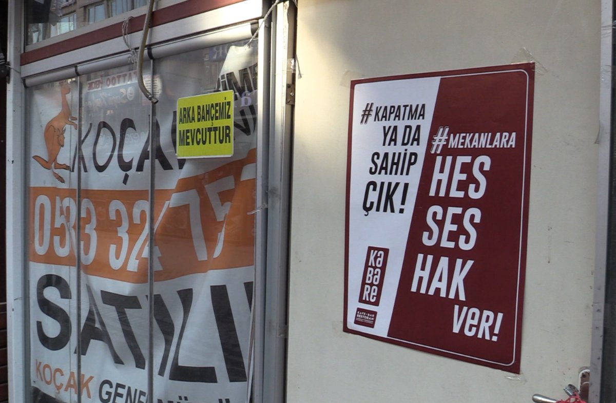 medyascope's tweet photo. Kafe, bar ve restoran işletmecileri:

📌 “Hayatımızı sürdürme mücadelesini geçtik, artık hayatta kalmaya çalışıyoruz”

📌 “Borcu borçla kapatmak durumunda kaldık”

📌 “Hiç faaliyet göstermeyen işletmelerden bile vergi alıyorlar”

➡️ https://t.co/eVJldy0NrN https://t.co/4G0KkLbgTU